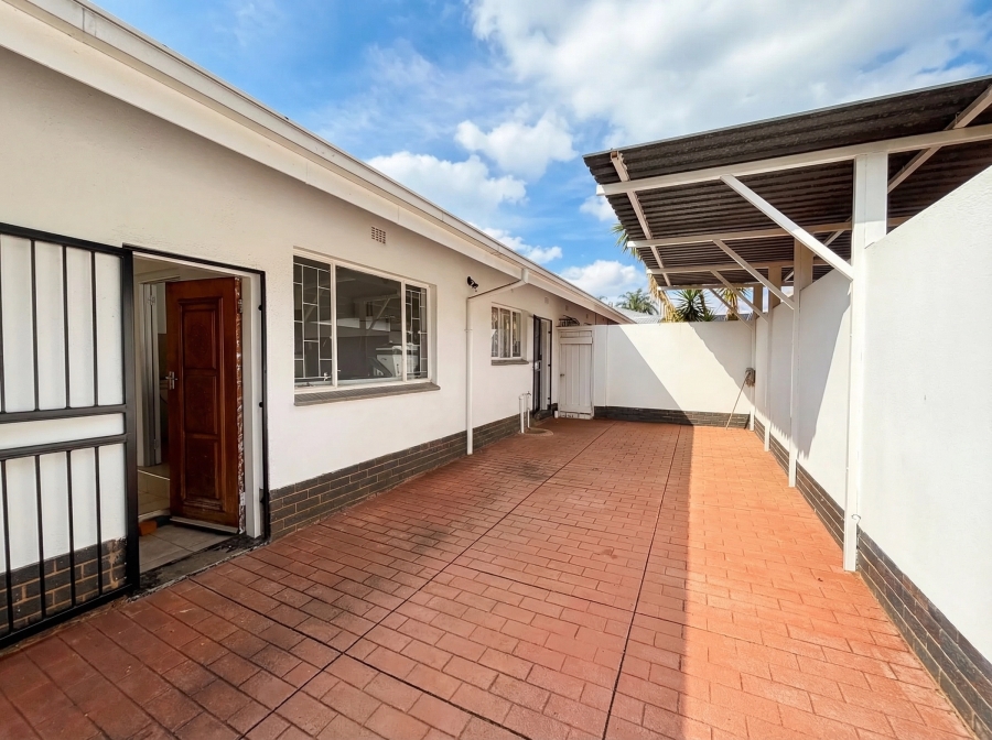 4 Bedroom Property for Sale in Magalieskruin Gauteng