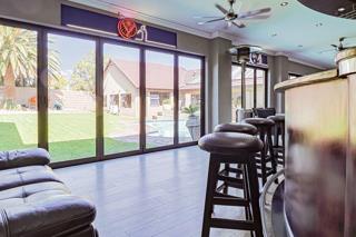 5 Bedroom Property for Sale in Verwoerdpark Gauteng