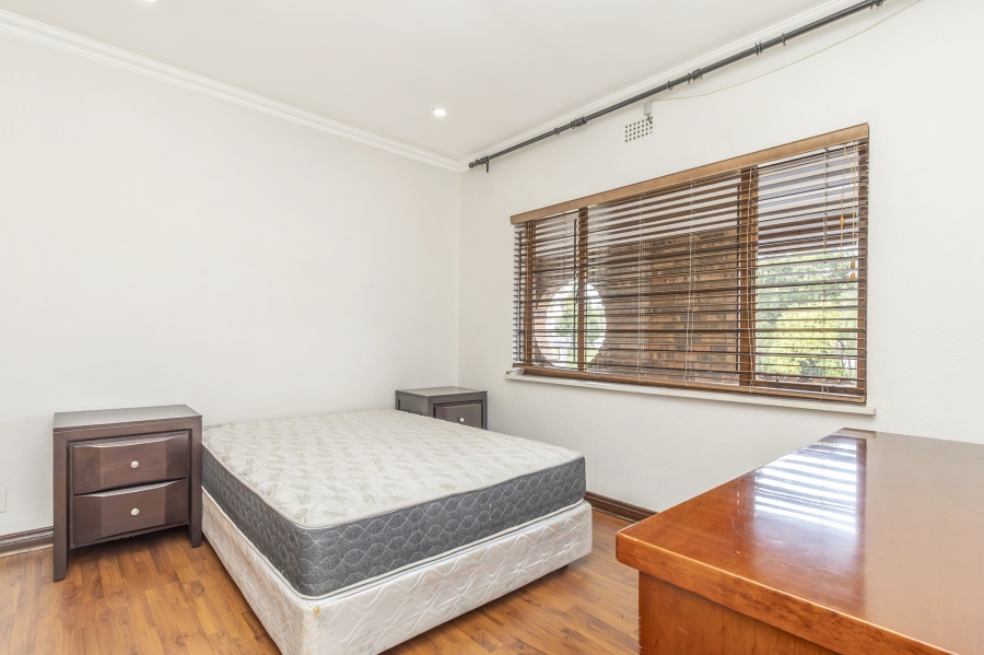 To Let 2 Bedroom Property for Rent in River Club Gauteng