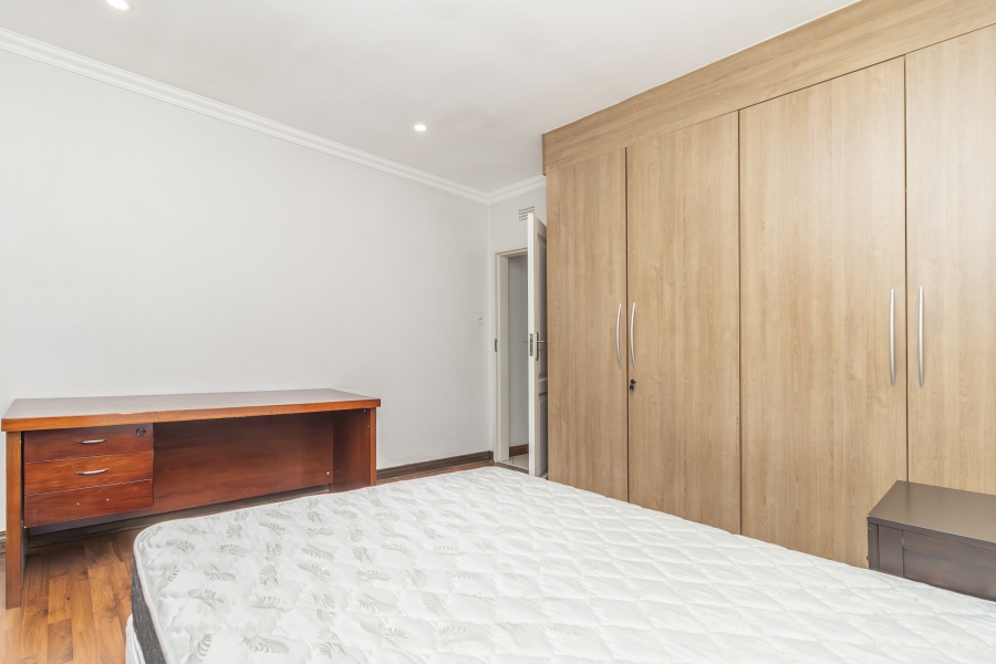 To Let 2 Bedroom Property for Rent in River Club Gauteng