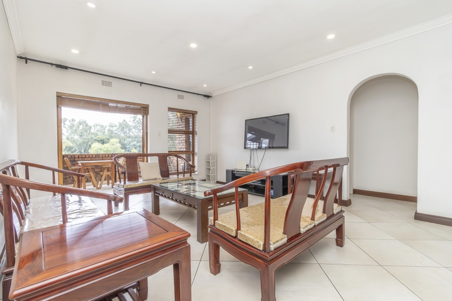 To Let 2 Bedroom Property for Rent in River Club Gauteng