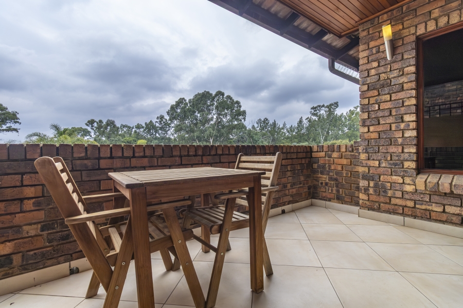 To Let 2 Bedroom Property for Rent in River Club Gauteng