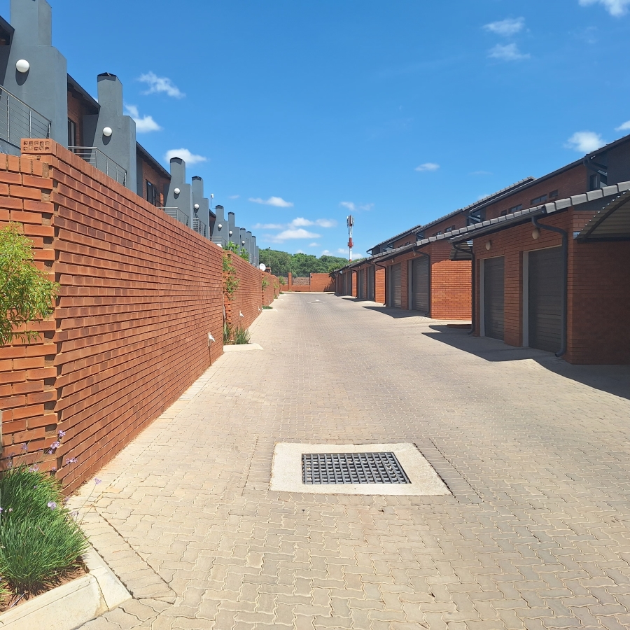 3 Bedroom Property for Sale in Montana Gauteng