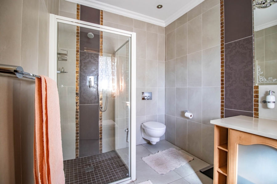 4 Bedroom Property for Sale in Libradene Gauteng