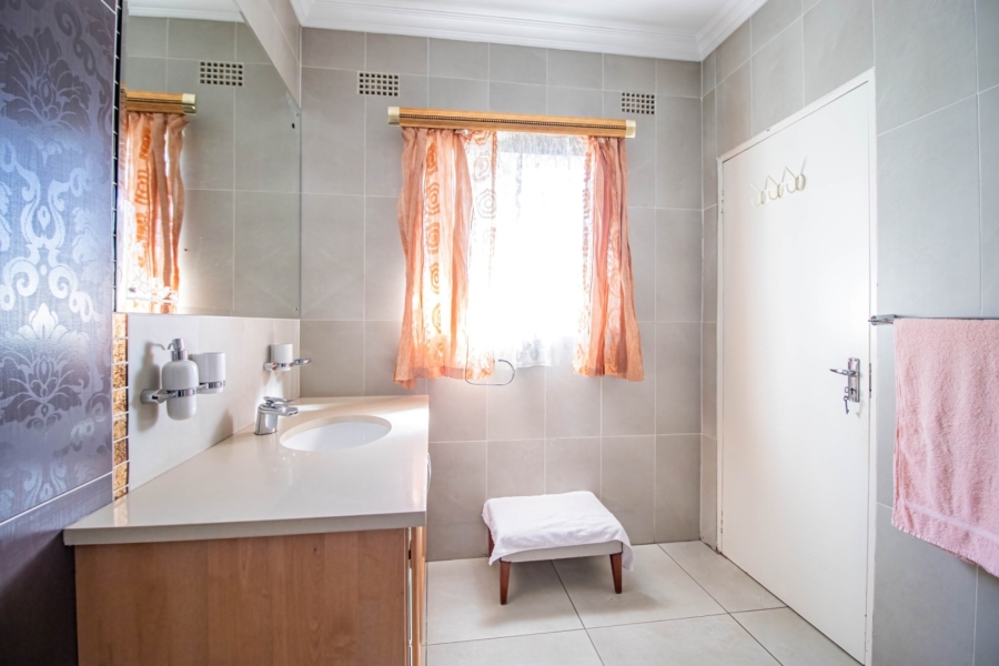 4 Bedroom Property for Sale in Libradene Gauteng