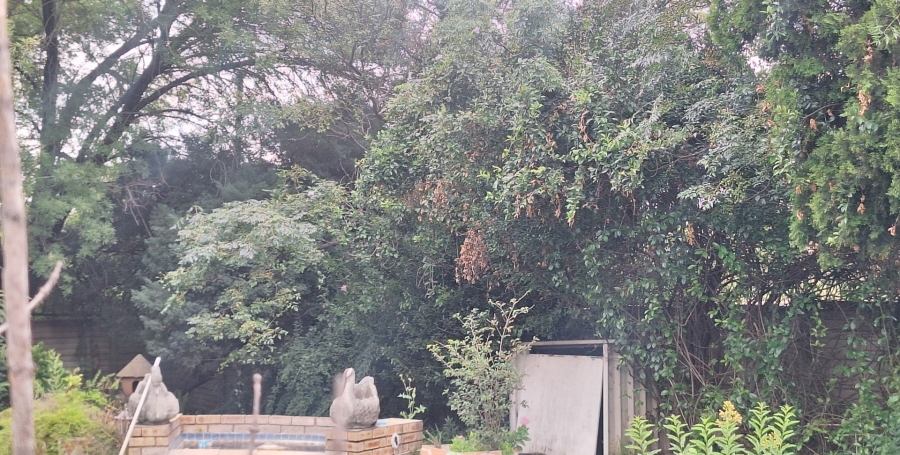 6 Bedroom Property for Sale in Bedworth Park Gauteng