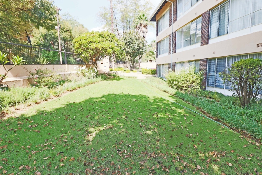 1 Bedroom Property for Sale in Ferndale Gauteng