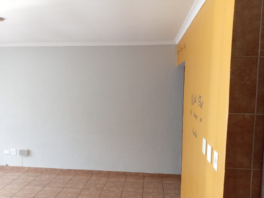 2 Bedroom Property for Sale in Atlasville Gauteng