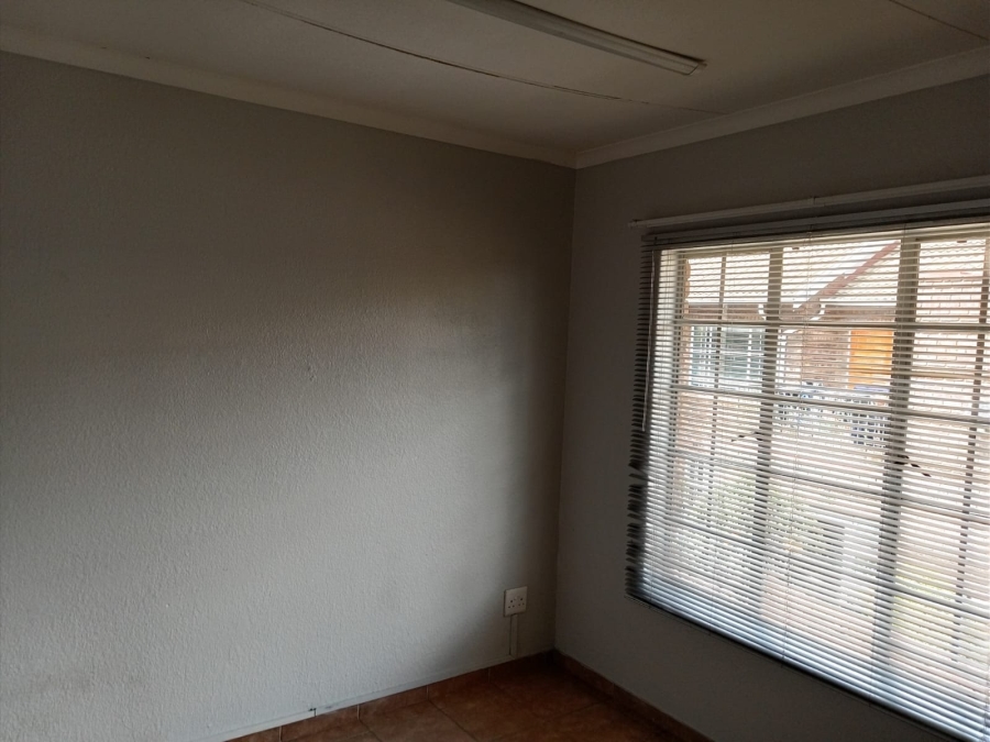 2 Bedroom Property for Sale in Atlasville Gauteng
