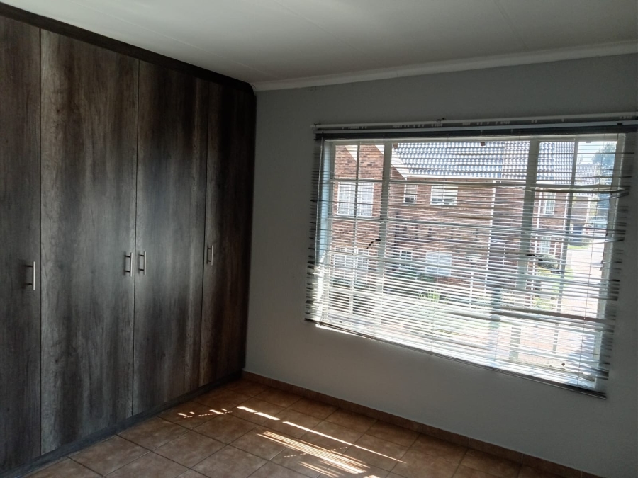2 Bedroom Property for Sale in Atlasville Gauteng