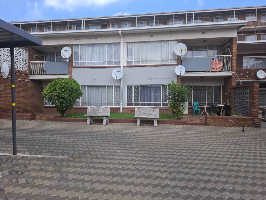 1 Bedroom Property for Sale in Benoni Central Gauteng