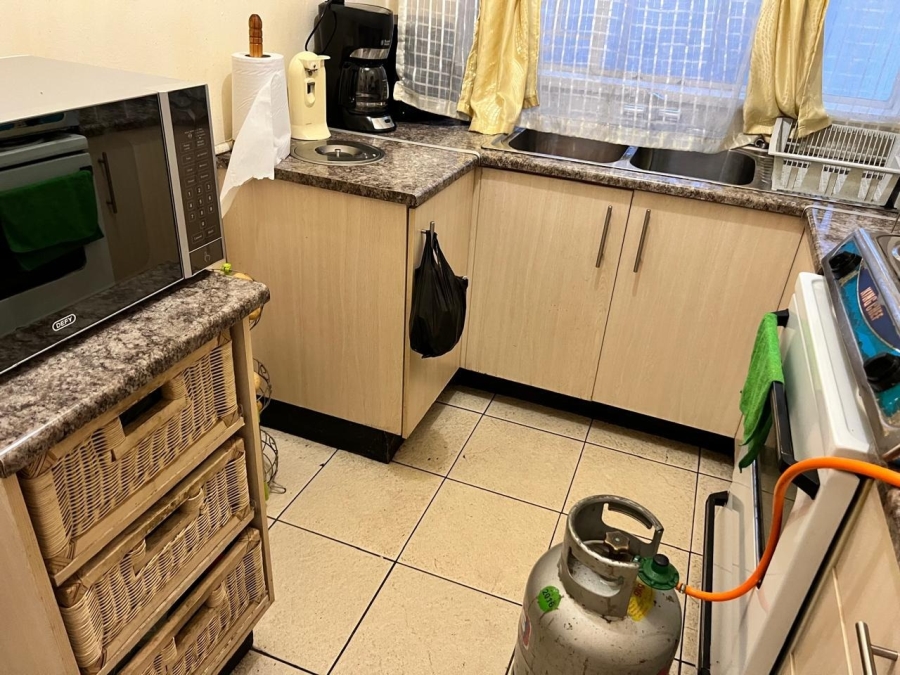 1 Bedroom Property for Sale in Benoni Central Gauteng