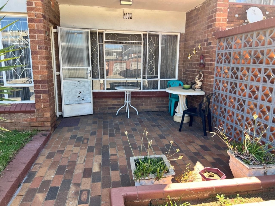 1 Bedroom Property for Sale in Benoni Central Gauteng