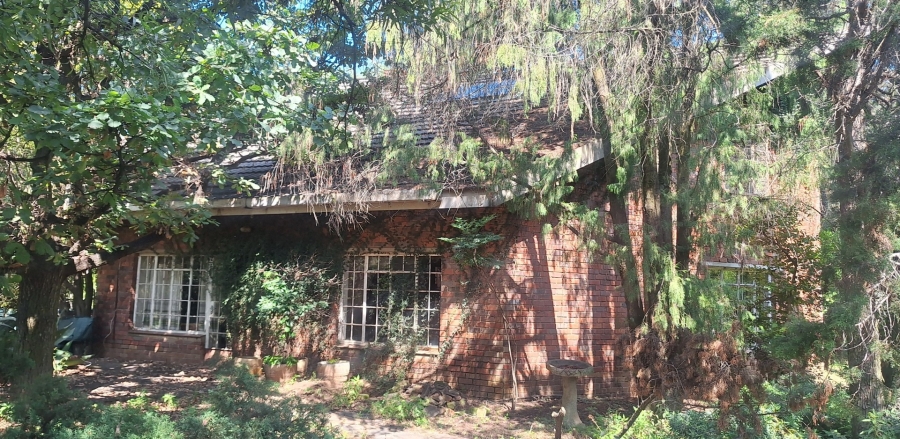 5 Bedroom Property for Sale in Vaalview Gauteng