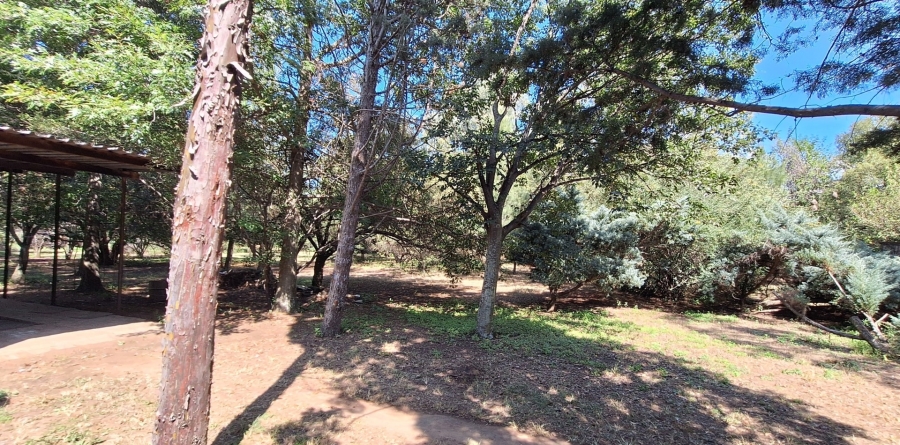 5 Bedroom Property for Sale in Vaalview Gauteng