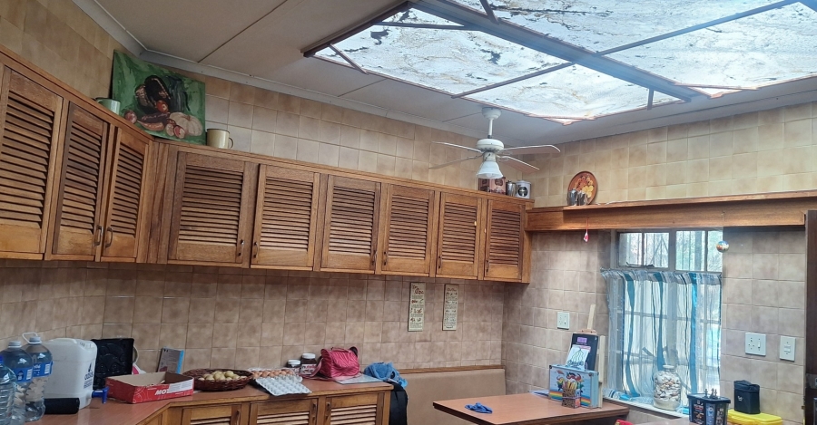 5 Bedroom Property for Sale in Vaalview Gauteng