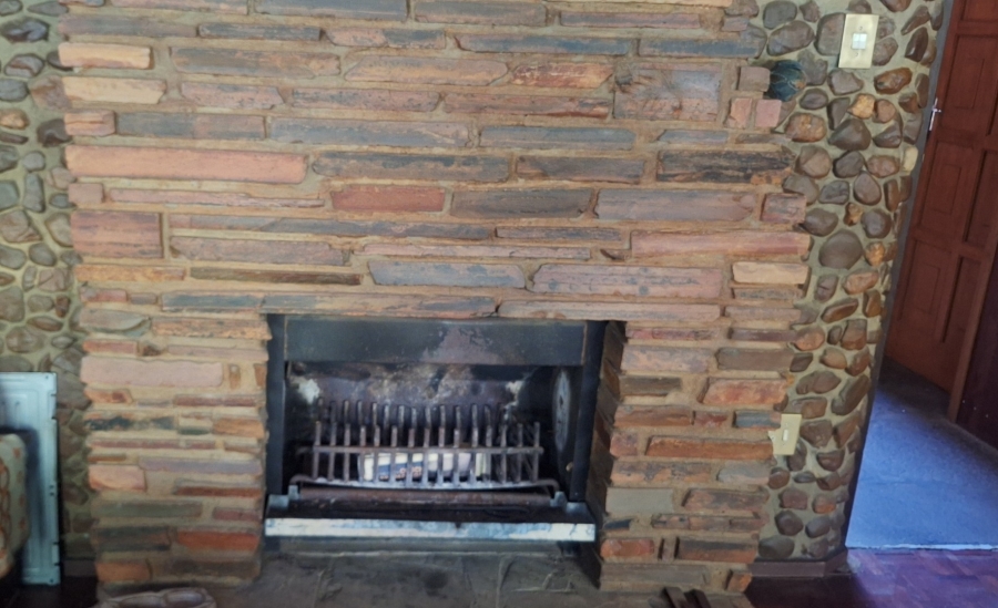 5 Bedroom Property for Sale in Vaalview Gauteng