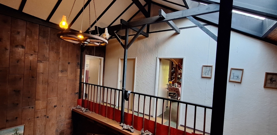 5 Bedroom Property for Sale in Vaalview Gauteng