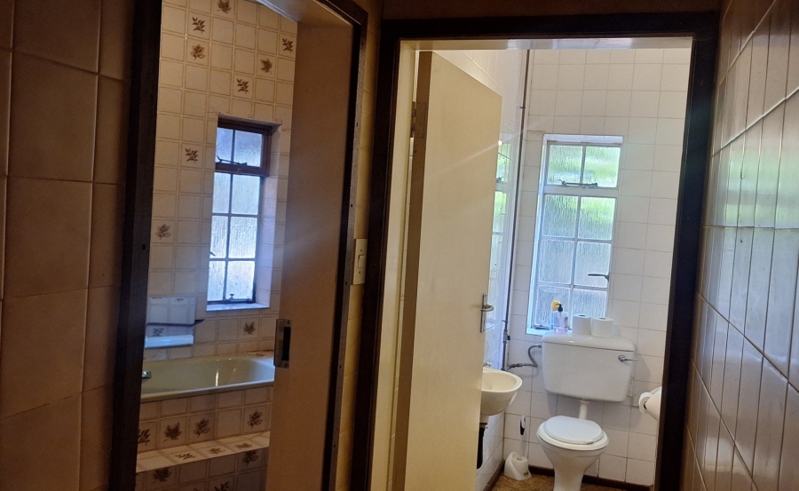 5 Bedroom Property for Sale in Vaalview Gauteng