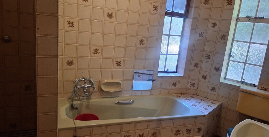 5 Bedroom Property for Sale in Vaalview Gauteng
