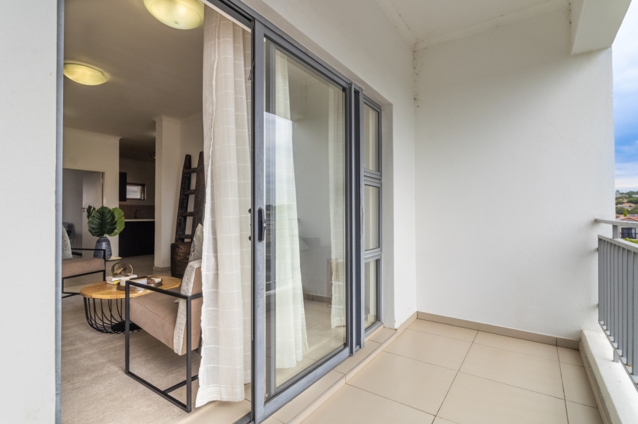 To Let 2 Bedroom Property for Rent in Broadacres Gauteng