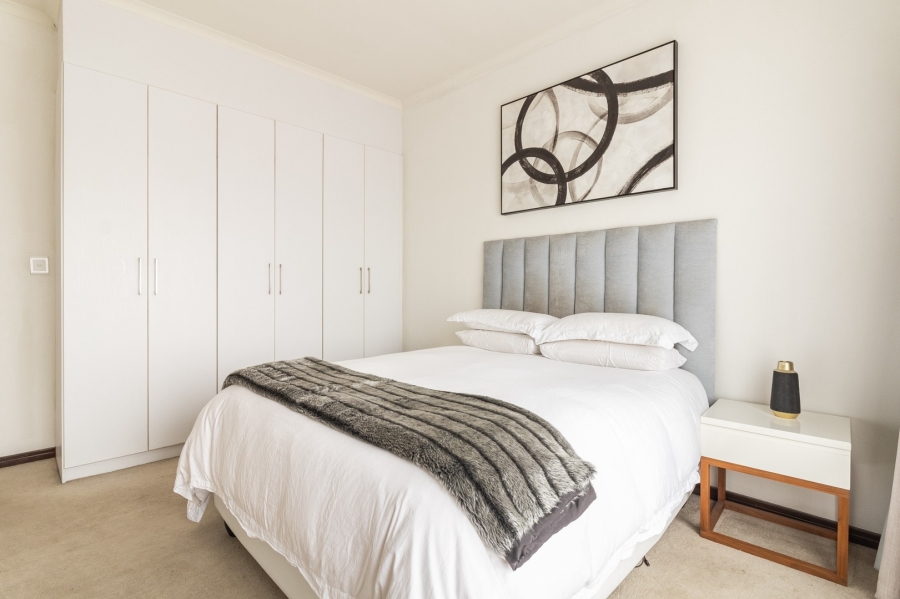 To Let 2 Bedroom Property for Rent in Broadacres Gauteng