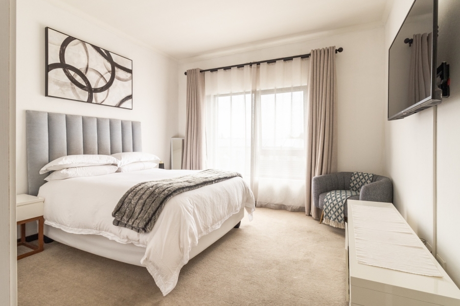 To Let 2 Bedroom Property for Rent in Broadacres Gauteng