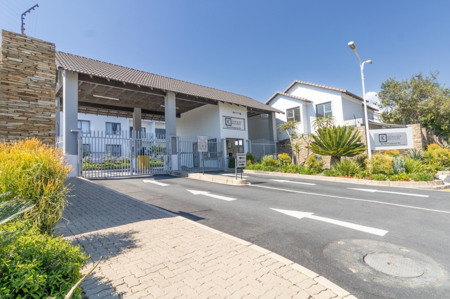 To Let 2 Bedroom Property for Rent in Broadacres Gauteng