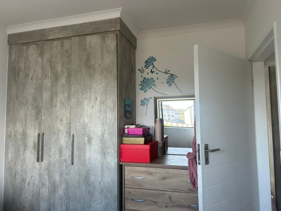 2 Bedroom Property for Sale in Noordwyk Gauteng