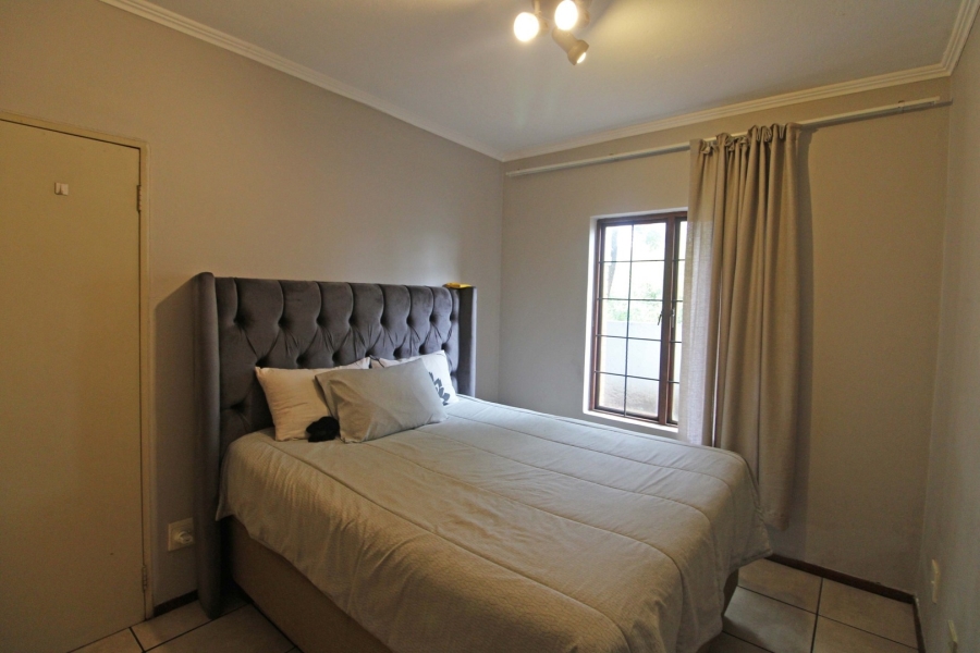 1 Bedroom Property for Sale in Rivonia Gauteng