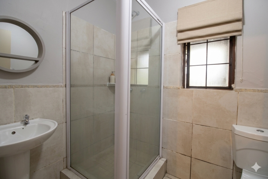 1 Bedroom Property for Sale in Rivonia Gauteng