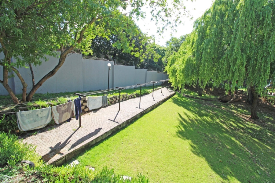 1 Bedroom Property for Sale in Rivonia Gauteng