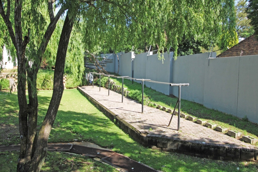 1 Bedroom Property for Sale in Rivonia Gauteng