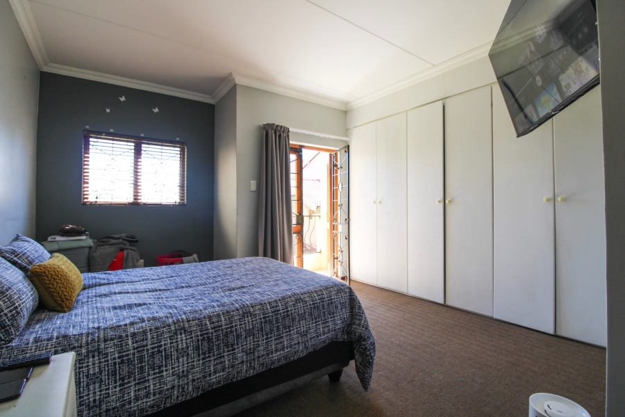 2 Bedroom Property for Sale in Noordhang Gauteng