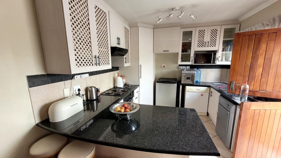 To Let 3 Bedroom Property for Rent in Montana Gauteng