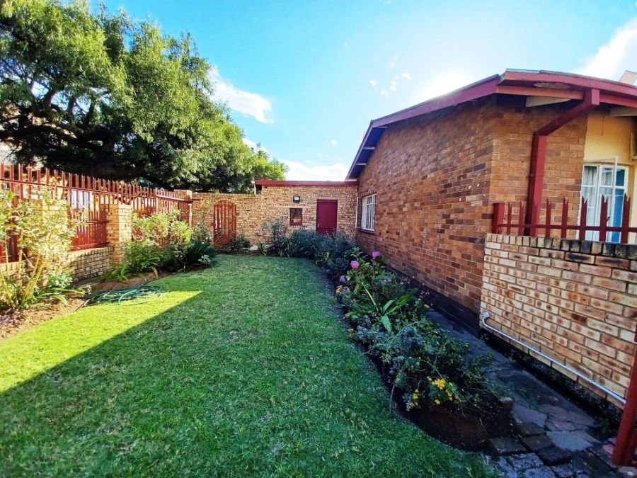4 Bedroom Property for Sale in Vanderbijlpark SE 1 Gauteng