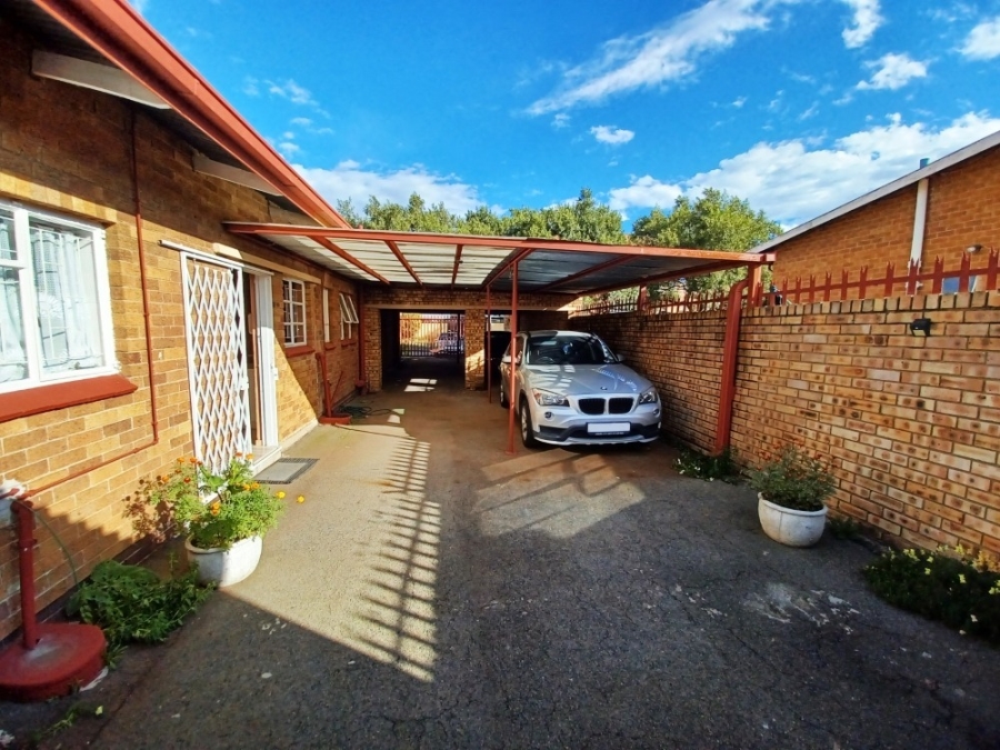 4 Bedroom Property for Sale in Vanderbijlpark SE 1 Gauteng