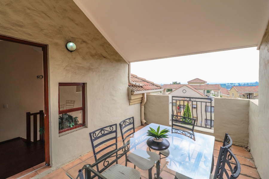 1 Bedroom Property for Sale in Morningside Gauteng