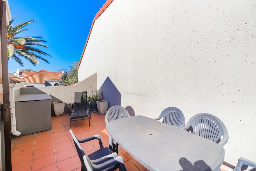 1 Bedroom Property for Sale in Melrose North Gauteng