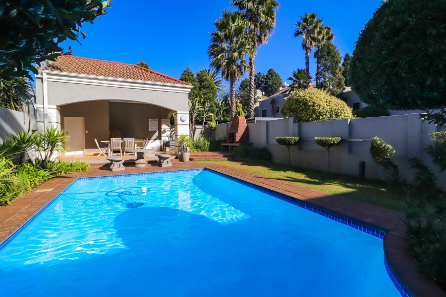 1 Bedroom Property for Sale in Melrose North Gauteng