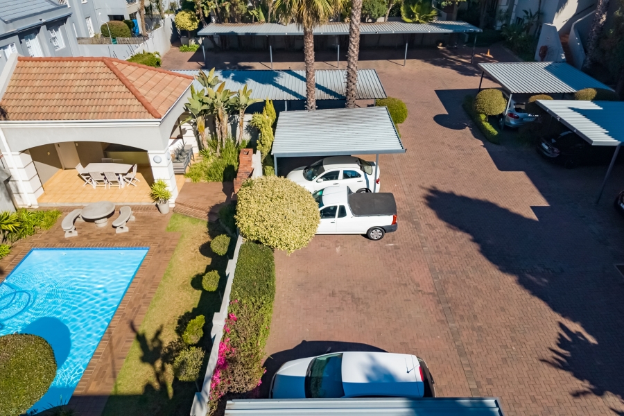 1 Bedroom Property for Sale in Melrose North Gauteng