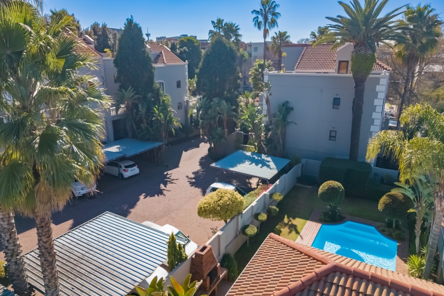 1 Bedroom Property for Sale in Melrose North Gauteng