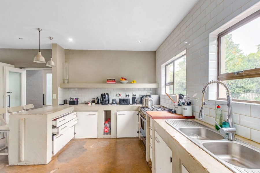 9 Bedroom Property for Sale in Chartwell Gauteng