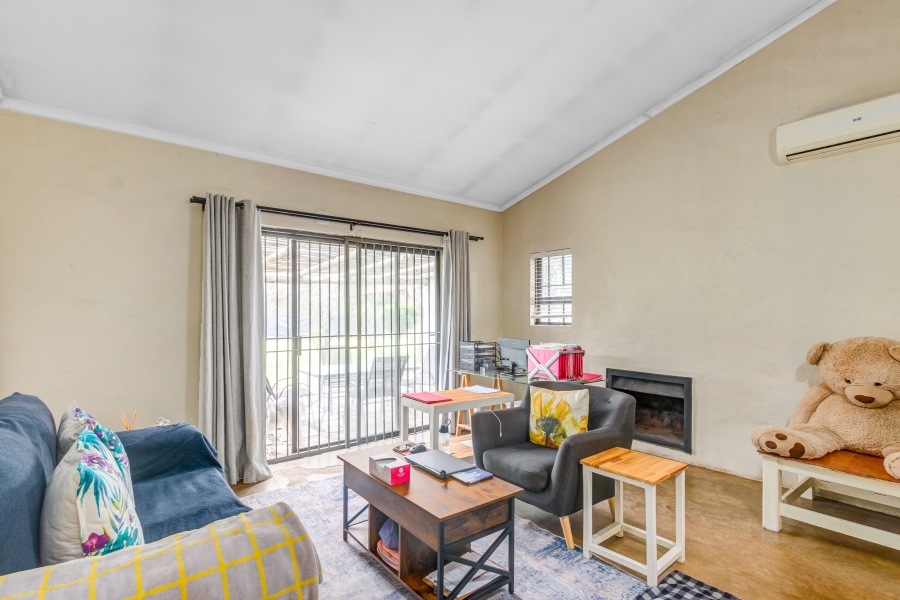9 Bedroom Property for Sale in Chartwell Gauteng