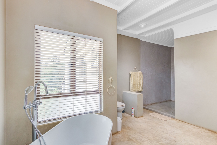 9 Bedroom Property for Sale in Chartwell Gauteng