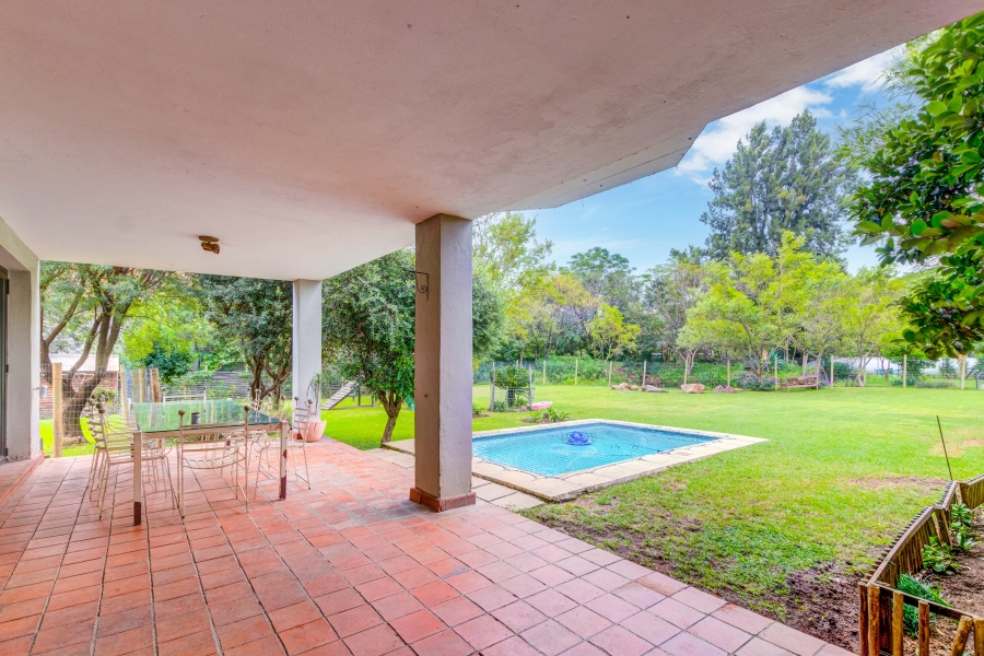 9 Bedroom Property for Sale in Chartwell Gauteng