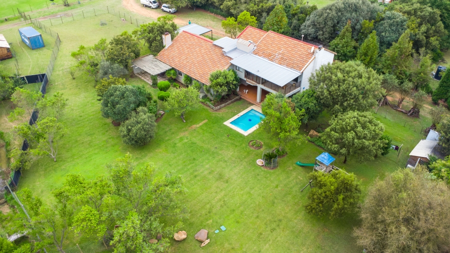 9 Bedroom Property for Sale in Chartwell Gauteng