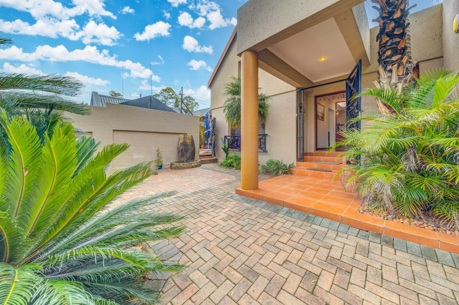 To Let 3 Bedroom Property for Rent in Kyalami Estates Gauteng