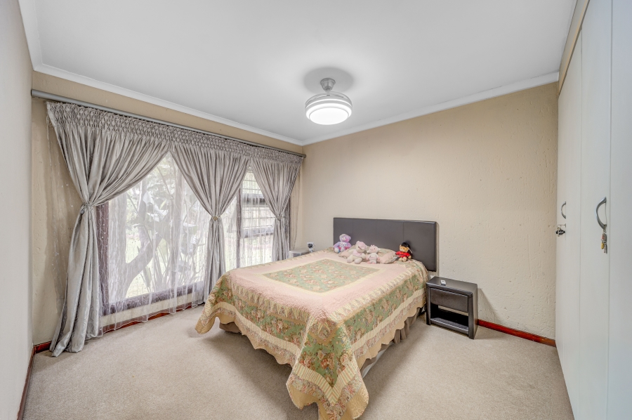 To Let 3 Bedroom Property for Rent in Kyalami Estates Gauteng