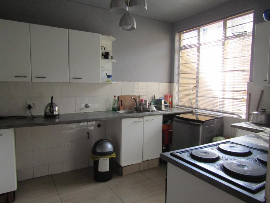 3 Bedroom Property for Sale in Mondeor Gauteng